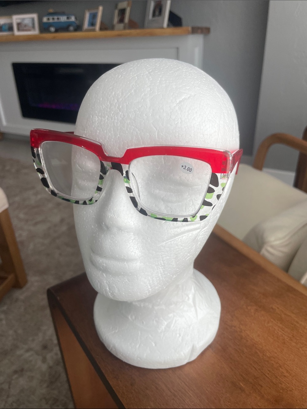 Statement Red and Multi-Color Patterned Reading Glasses - Picture 1 of 3